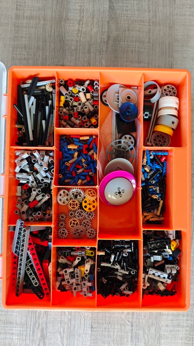 Lote de piezas lego a granel.