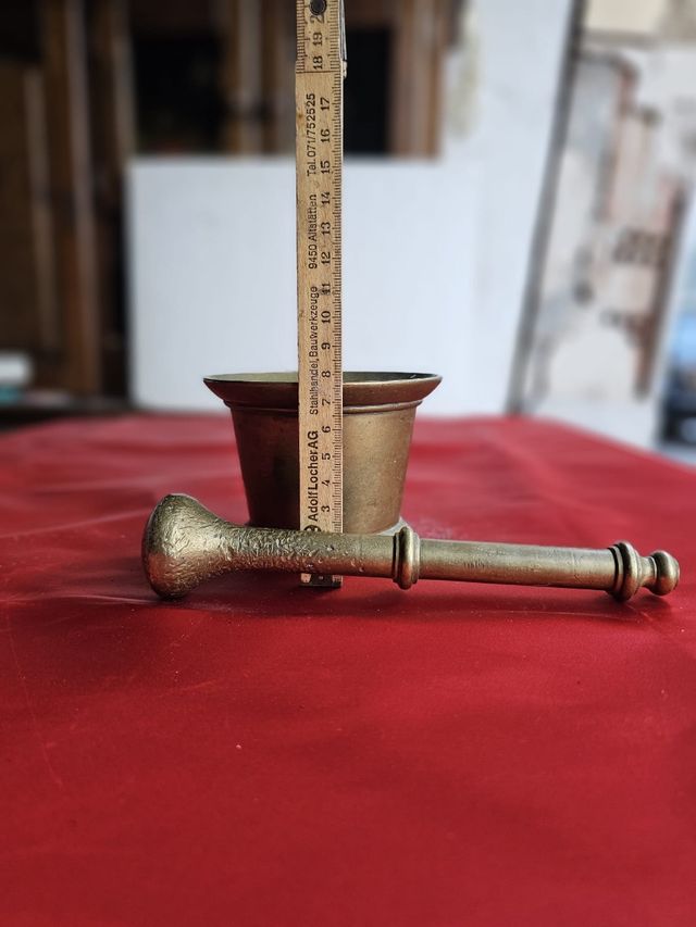 Antiguo Almirez de bronce