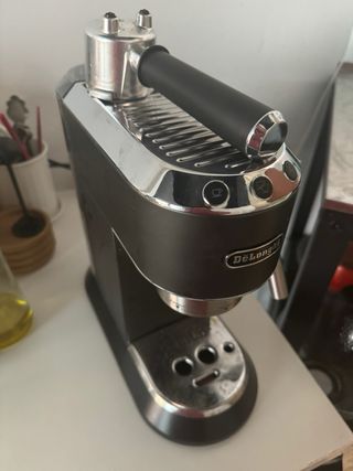 Cafetera De Longhi Dedica