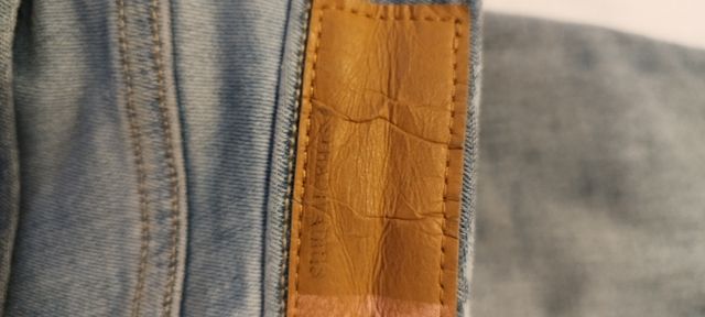 Vaqueros pitillo Stradivarius Xs 34