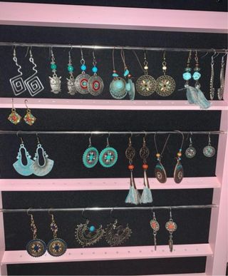 Lote 16 pares de pendientes