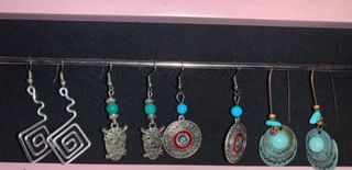 Lote 16 pares de pendientes