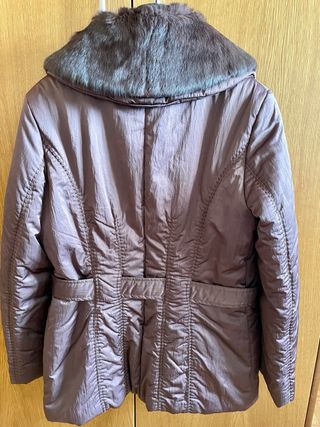 Chaquetón de mujer cuello de piel