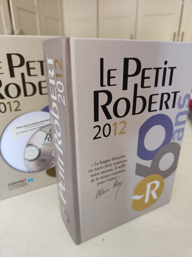 Dizionario Francese Le petit Robert 2012