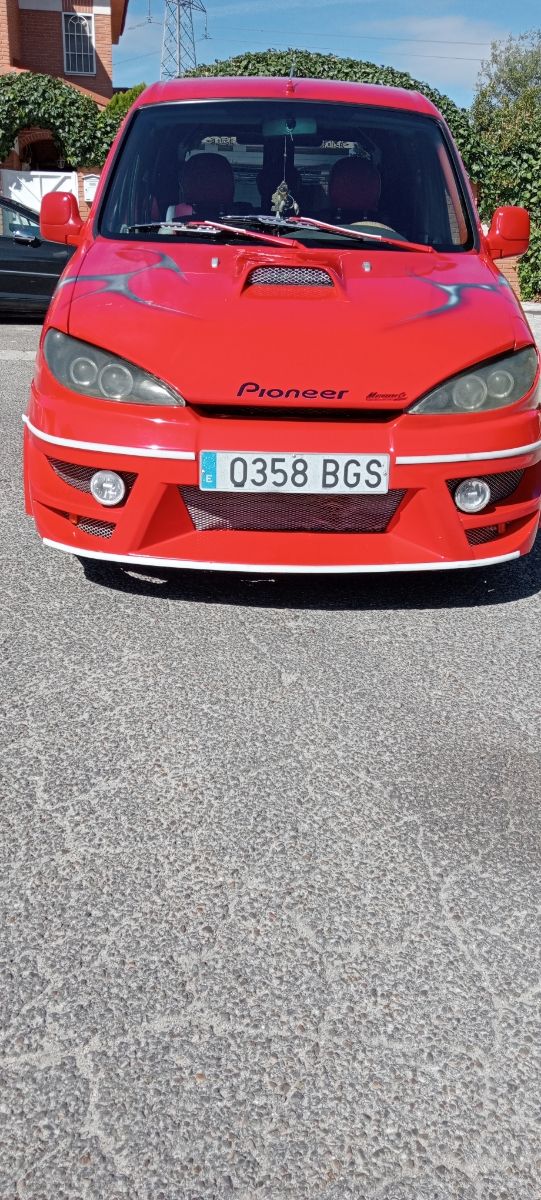 Citroen Berlingo 2002 - foto 1