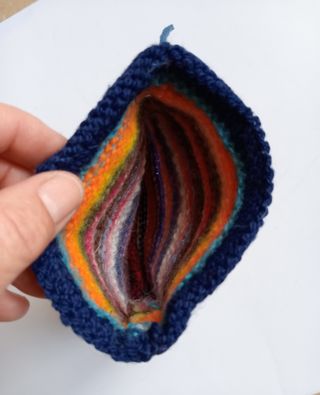 Piccola borsetta realizzata a mano 