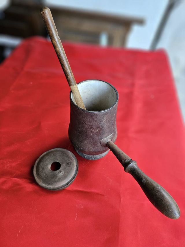 Antigua Cholatera hierro fundido Gijon