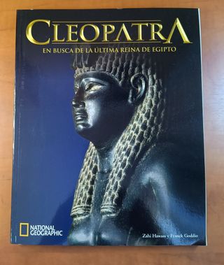 Lote Libro y 3 revistas "National Geographic"