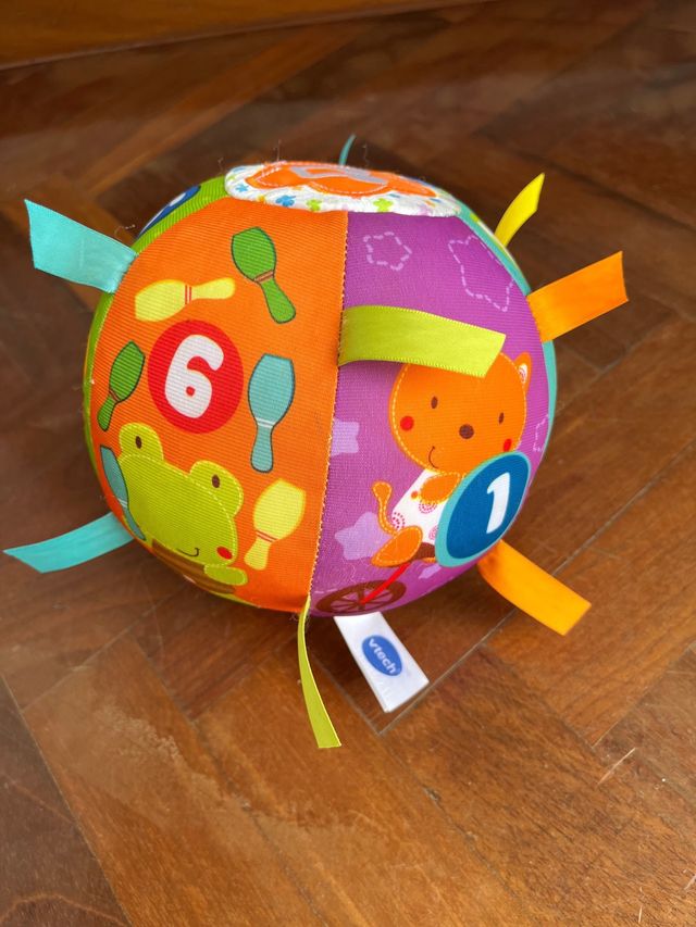 Pelota bebé interactiva