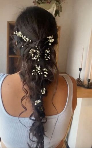 Maquilladora social, manicurista