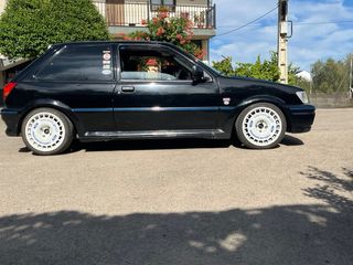 FORD FIESTA RS TURBO