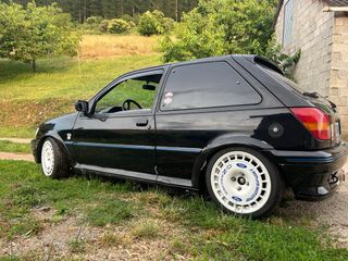 FORD FIESTA RS TURBO