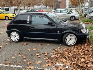 FORD FIESTA RS TURBO