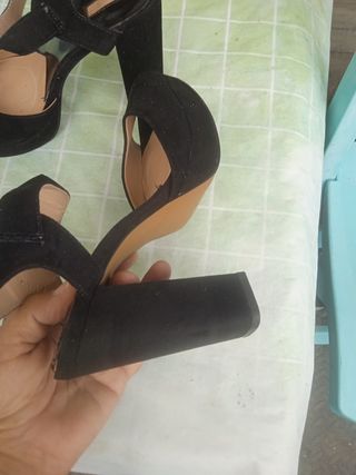 Sandalias de mujer de tacón