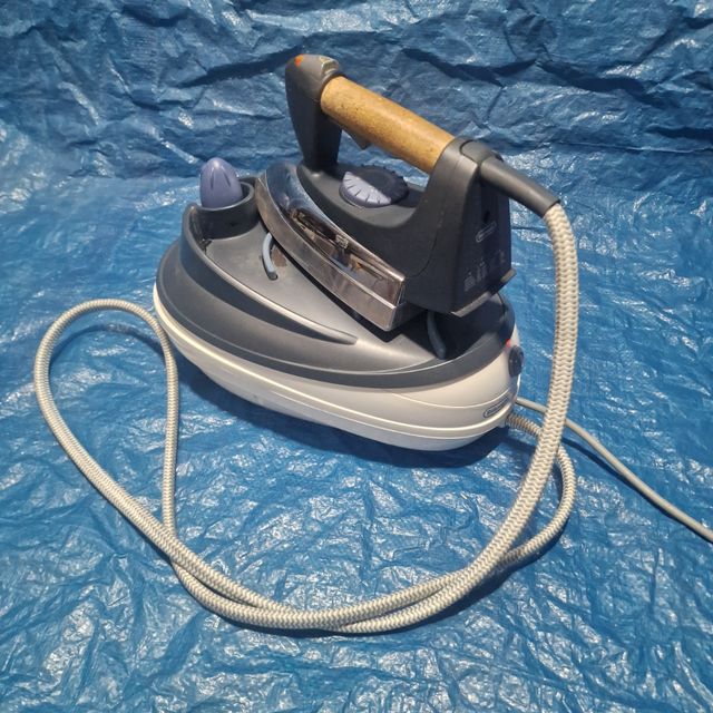 Centro planchado DeLonghi