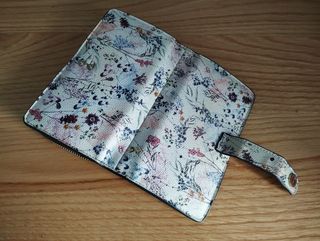 Cartera alargada parfois