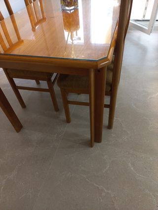 Mesa de comedor madera de teka