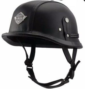 Casco alemán polipiel