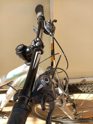 Bicicleta montaña chica SPECIALIZED