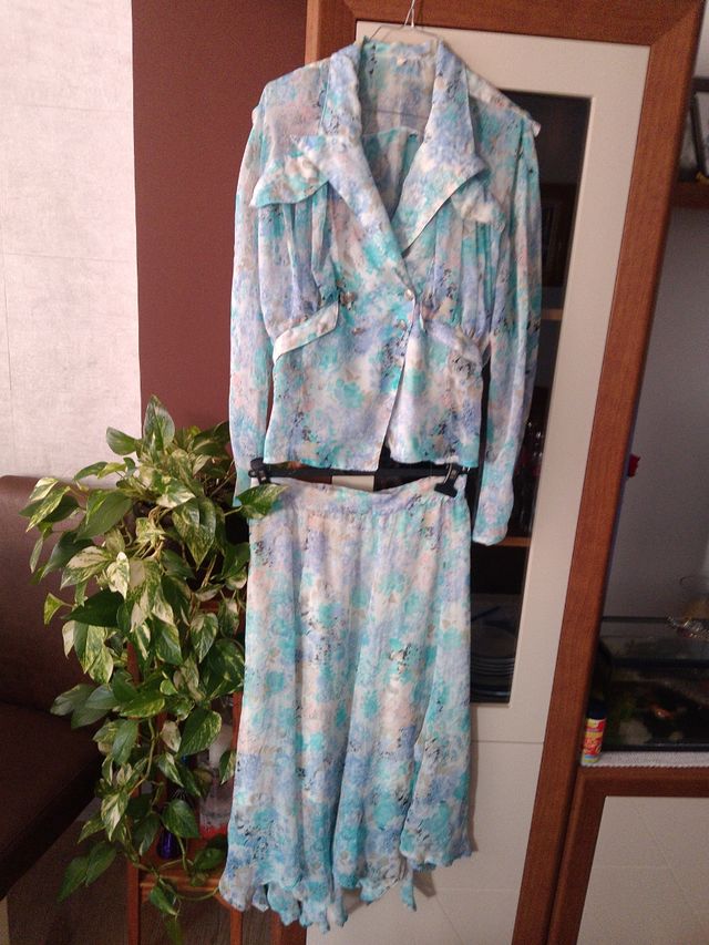 Conjunto falda camisa mujer