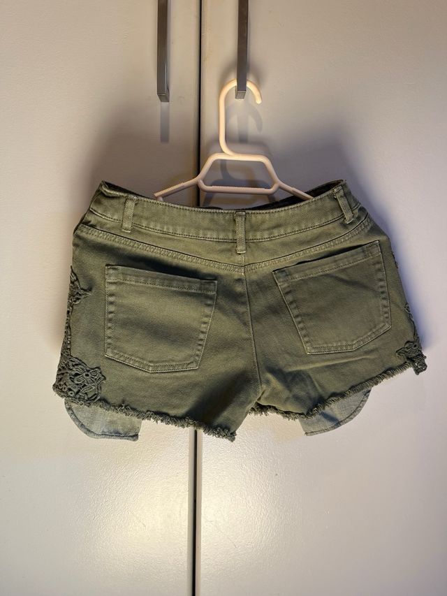 Shorts verdes