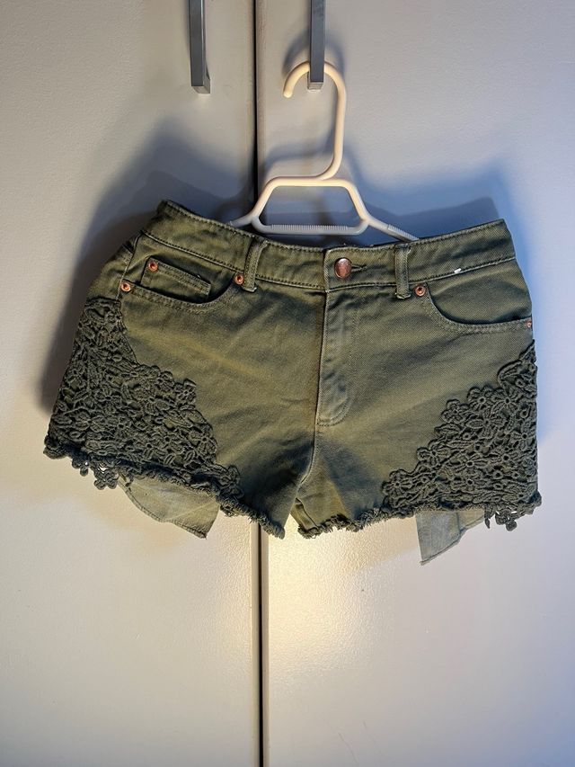Shorts verdes