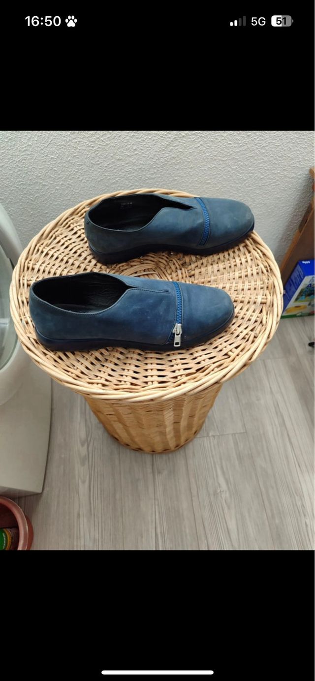 Zapato piel Camper azul marino