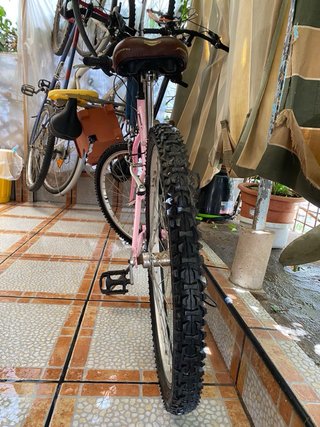 Bicicleta rosa de montaña bh, NO envio