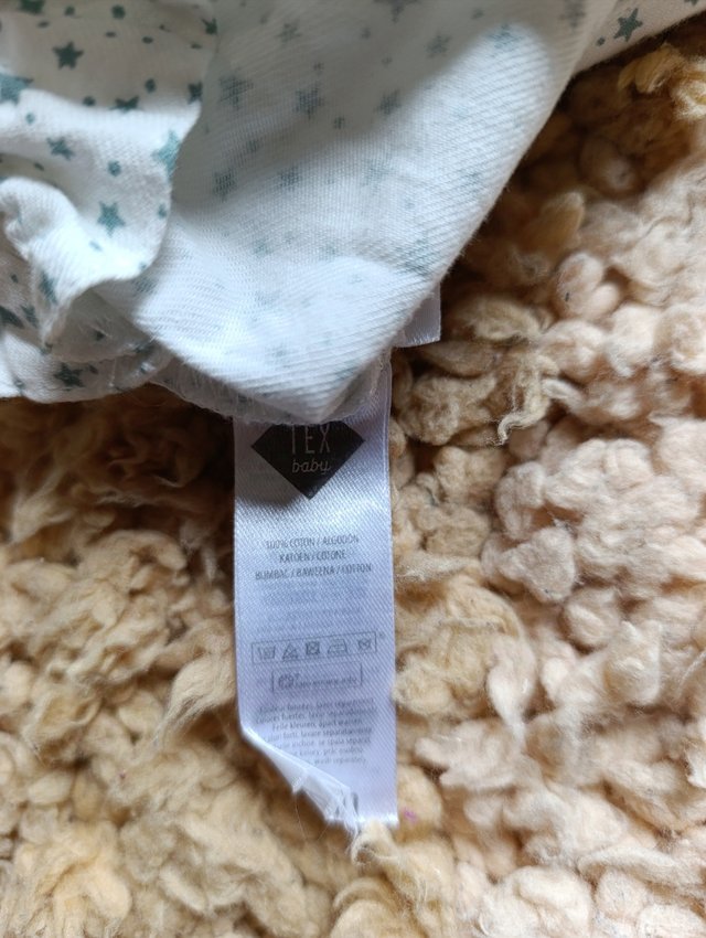 Dos peleles bebé 6-12 meses Zara y Tex