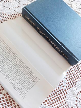 "Atlante di geografia umana" di Almudena Grandes 