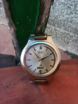 SEIKO QUARTZ SQ 5Y23-6220,