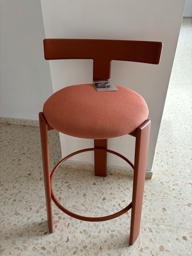 Taburete Diseño Point anaranjado-rojo