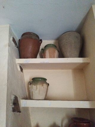 Orzas, lebrillos y otras antigüedades
