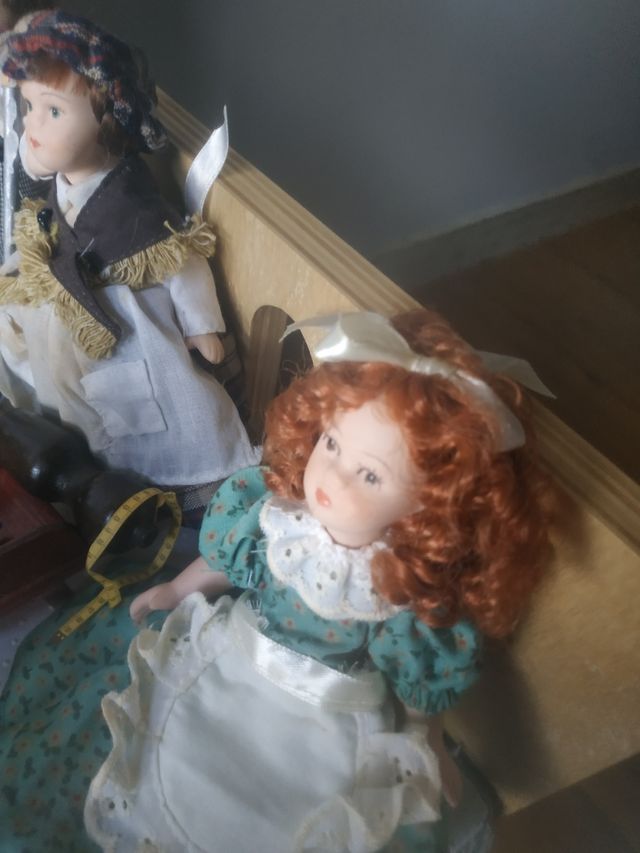 Muñecos de porcelana