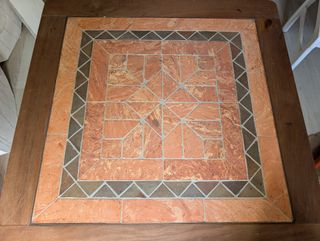 TAVOLO DA GIARDINO IN LEGNO E MOSAICO