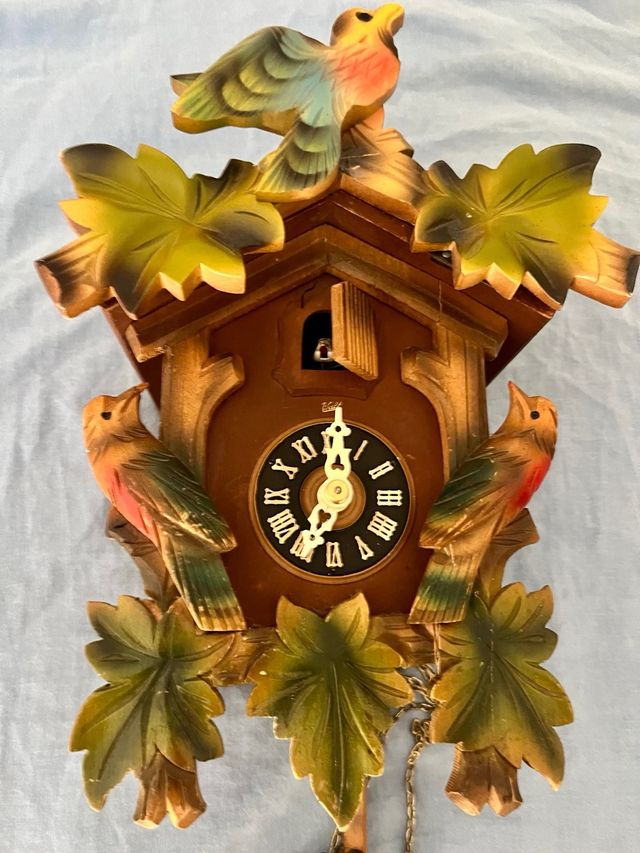 Orologio a cucù Germany in legno colorato