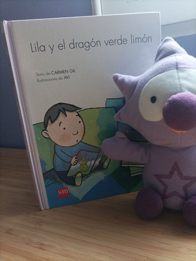 Lila y el dragón verde limón