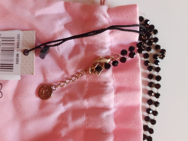 Colgante dorado Lola Casademunt