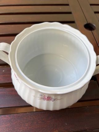 Sopera de porcelana SANTA CLARA
