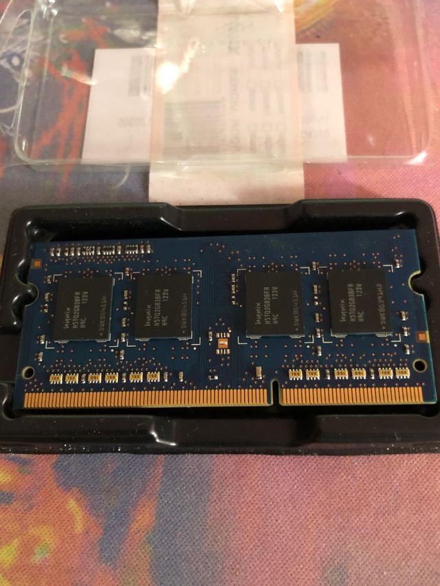 RAM HYNIX 2GB 1RX8 PC3-10600S-9-109B1