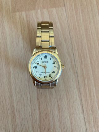 Reloj Casio Analógico Dorado
