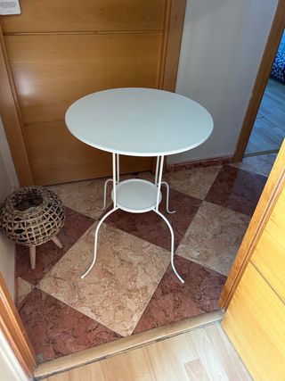 Mesa auxiliar 
negociable 