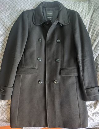 Abrigo negro paño - Zara. Entallado. M