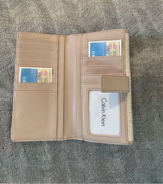 Sin estrenar!!! Cartera CALVIN KLEIN con monedero
