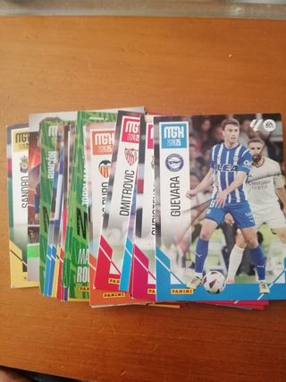 Cromos de fútbol Megacracks 2024 25