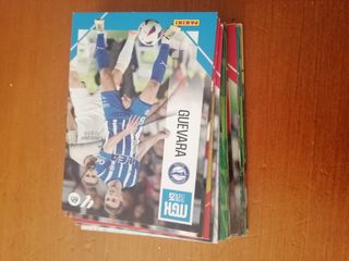 Cromos de fútbol Megacracks 2024 25