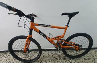 Cannondale jekyll 700