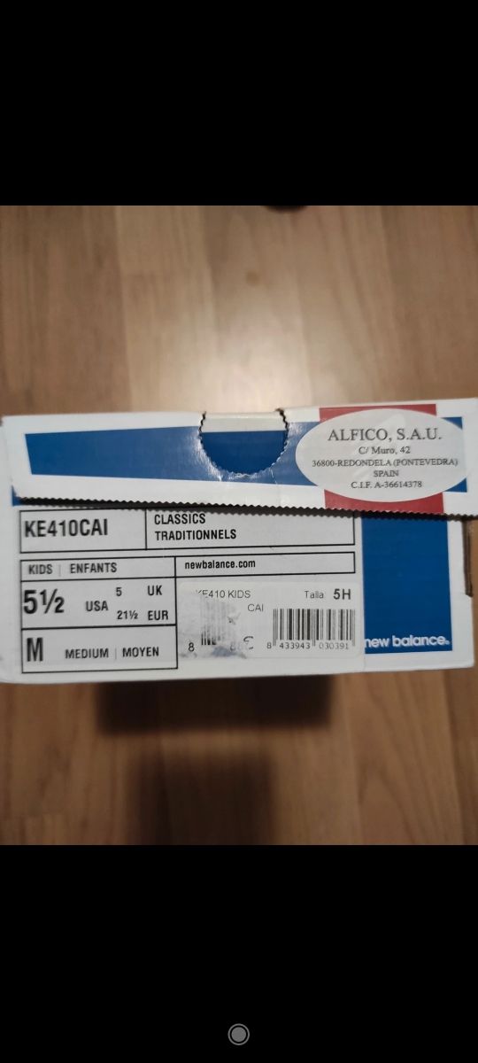 Deportivos bebé gris de New Balance . Talla 21