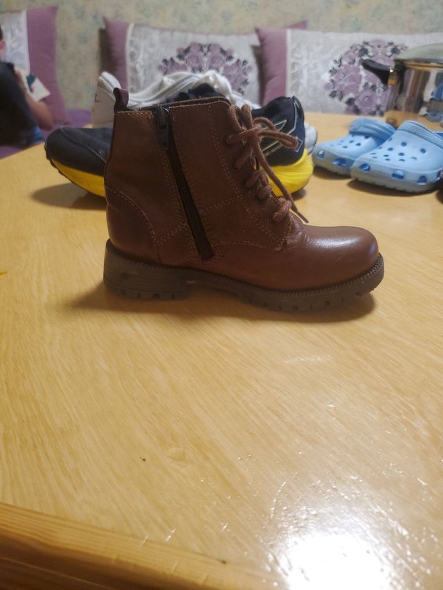 Zapatillas Patines LED Niños