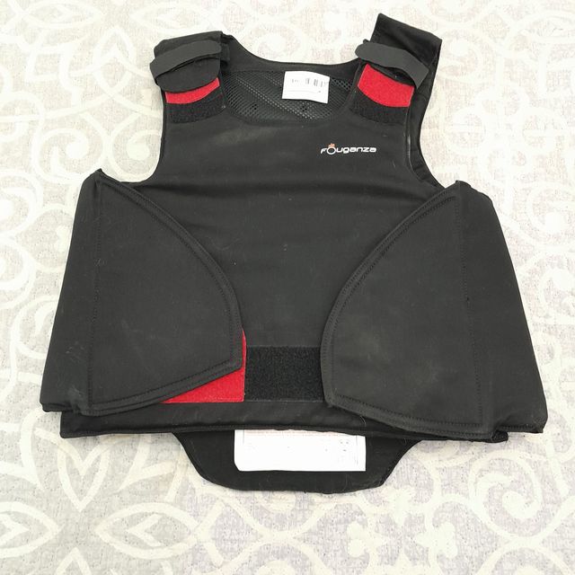 Chaleco para montar a Caballo, rigido y protector.